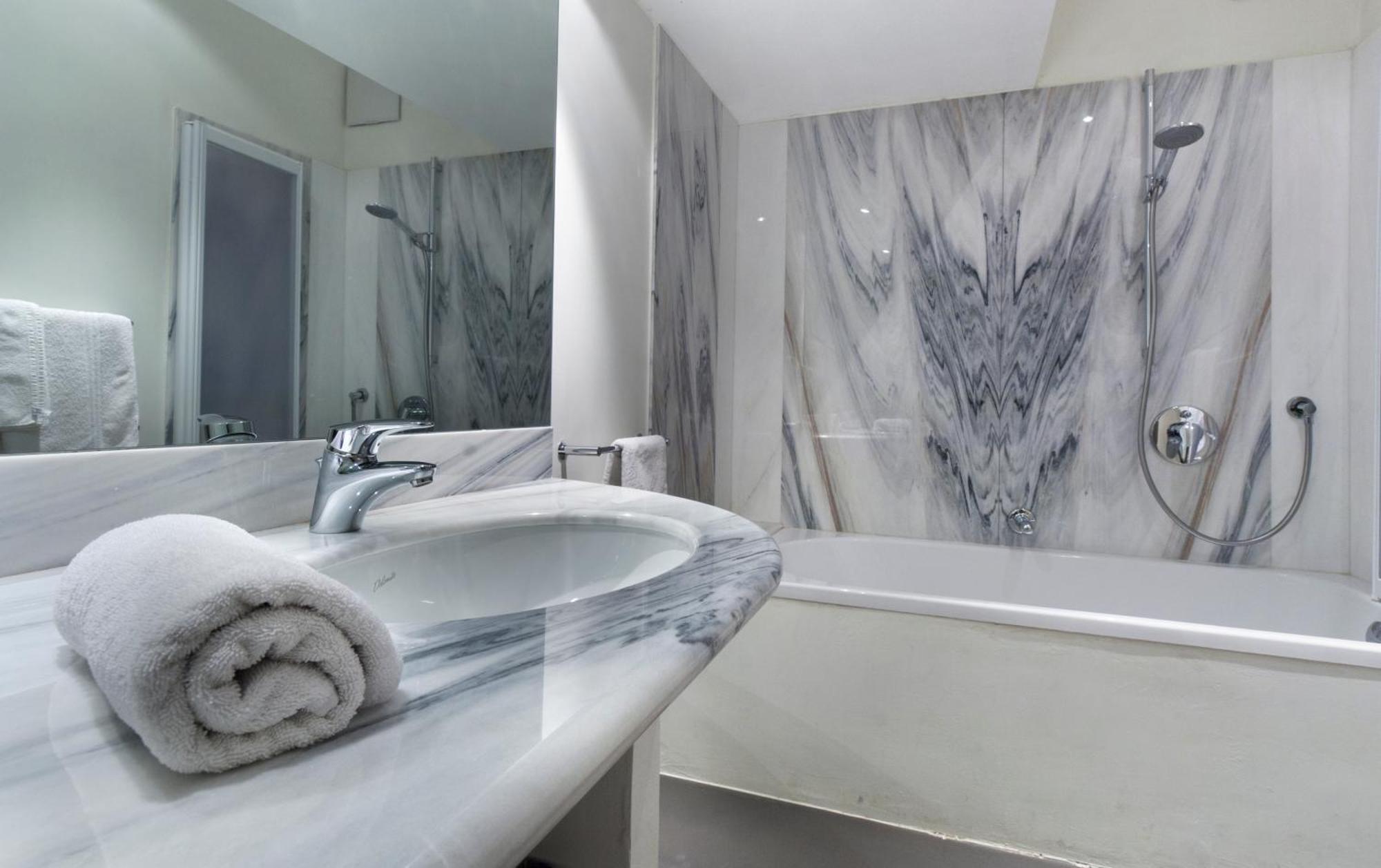 Residence Fink Central Apartments Bolzano Quarto foto